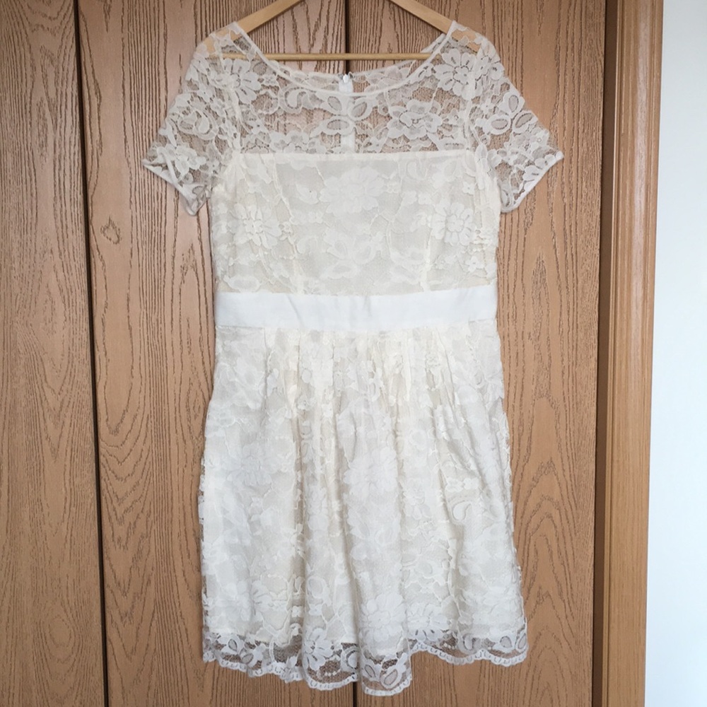 Size 14 white lace dress